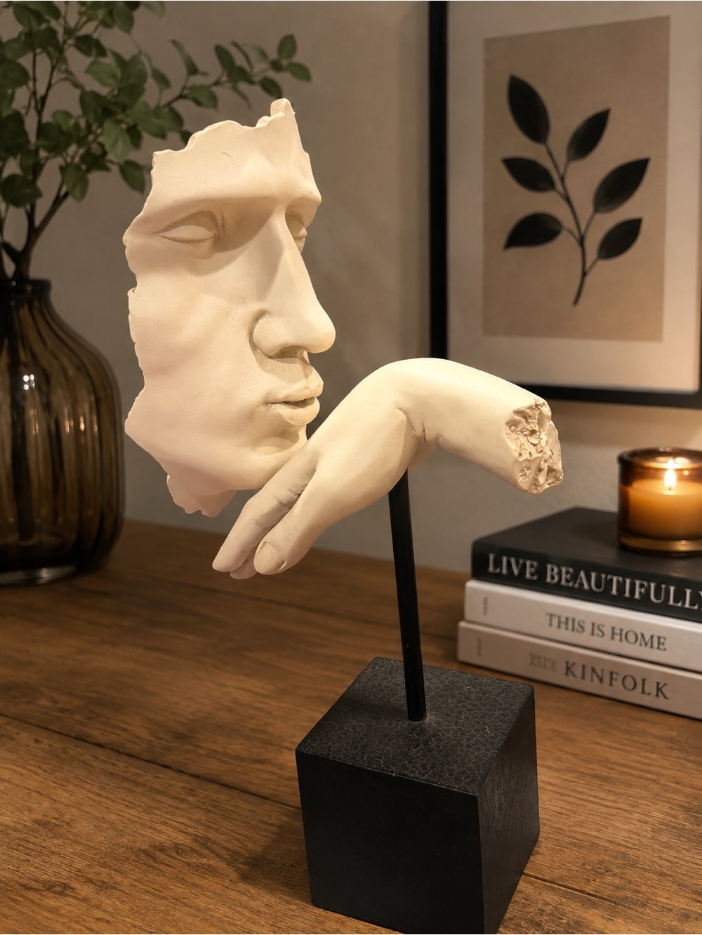 “A Gentleman’s Greeting” Sculpture